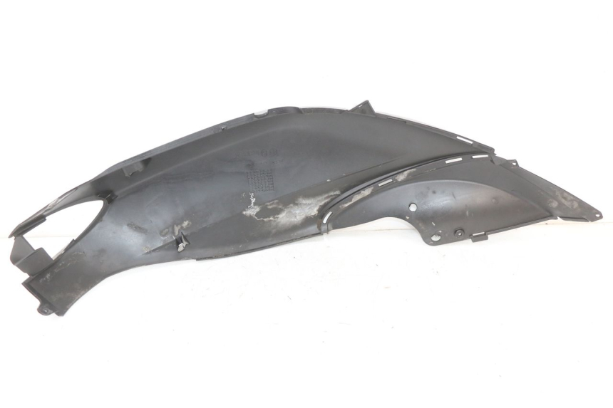 photo de REAR LEFT PANEL PIAGGIO FLY 2T 50 (2004 - 2017) - Alternative perspective