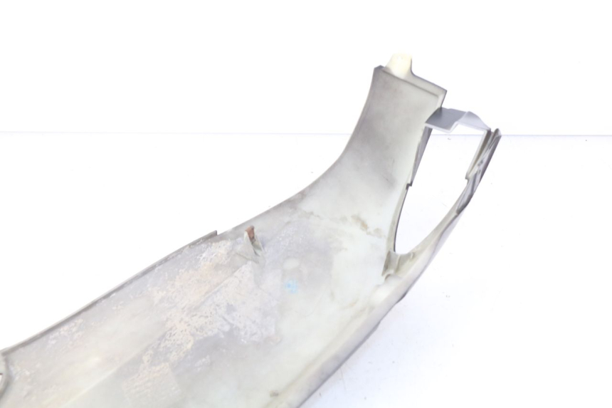 photo de REAR LEFT PANEL PIAGGIO FLY 125 (2005 - 2012) - Zoom on usage condition
