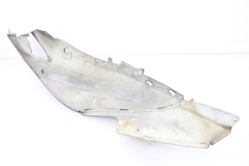 photo de REAR LEFT PANEL PIAGGIO FLY 125 (2005 - 2012) - Alternative perspective