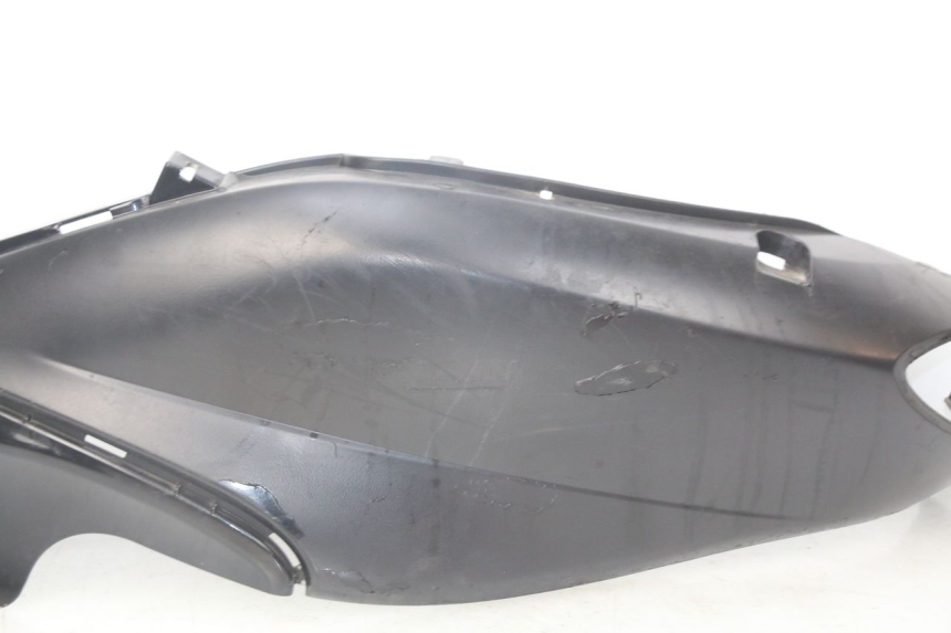 photo de REAR LEFT PANEL PIAGGIO FLY 125 (2005 - 2012) - Surface and material condition