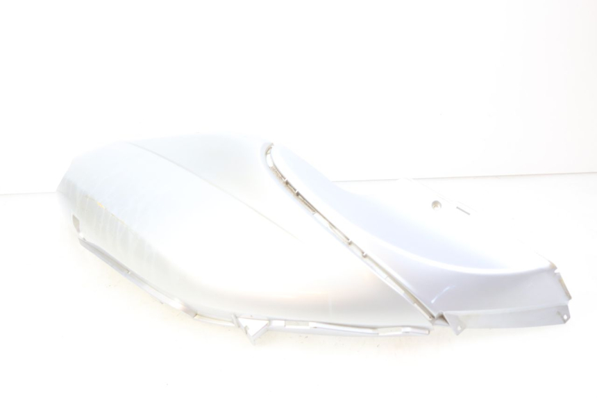 photo de LEFT REAR SIDE PANEL PIAGGIO FLY 100 (2006 - 2010) - Surface and material condition