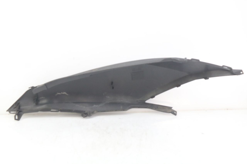 photo de LEFT REAR SIDE PANEL HONDA FORZA 125 (2015 - 2016) - Component detail