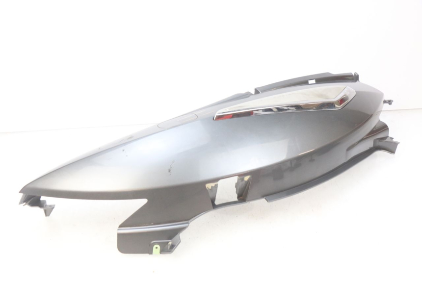 photo de LEFT REAR SIDE PANEL PEUGEOT GEOPOLIS 400 (2007 - 2013) - Technical close-up