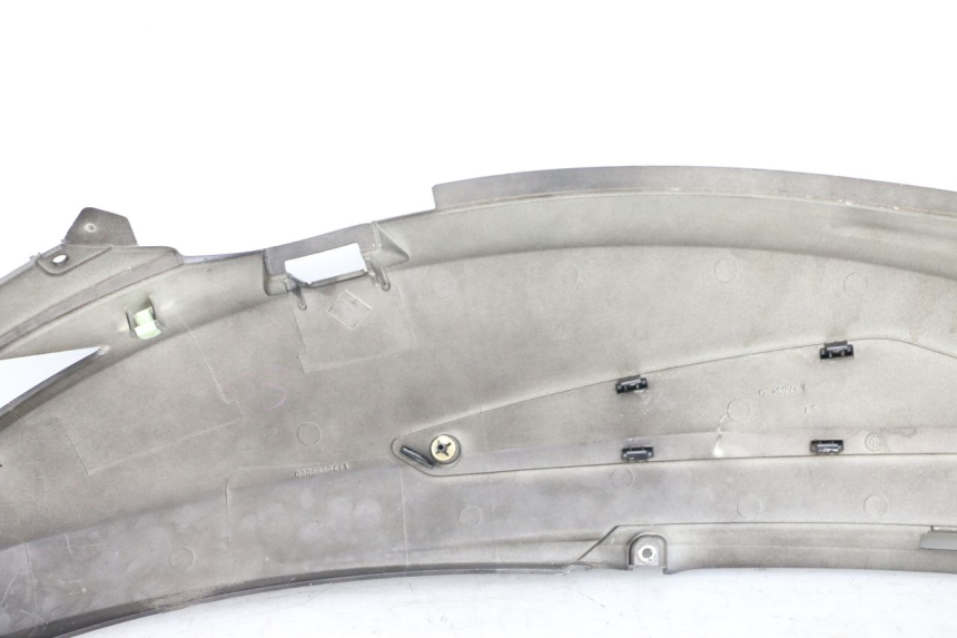 photo de REAR LEFT PANEL PEUGEOT GEOPOLIS RS 125 (2007 - 2009) - Technical close-up