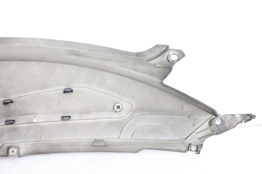 photo de REAR LEFT PANEL PEUGEOT GEOPOLIS RS 125 (2007 - 2009) - Product overview