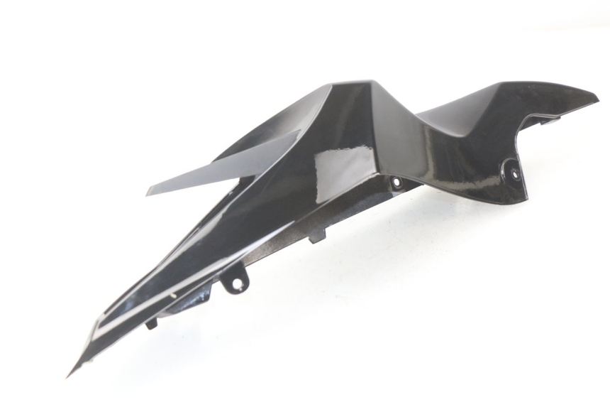 photo de REAR LEFT PANEL SUZUKI GSX-R GSXR 750 (2011 - 2016) - Checked used part