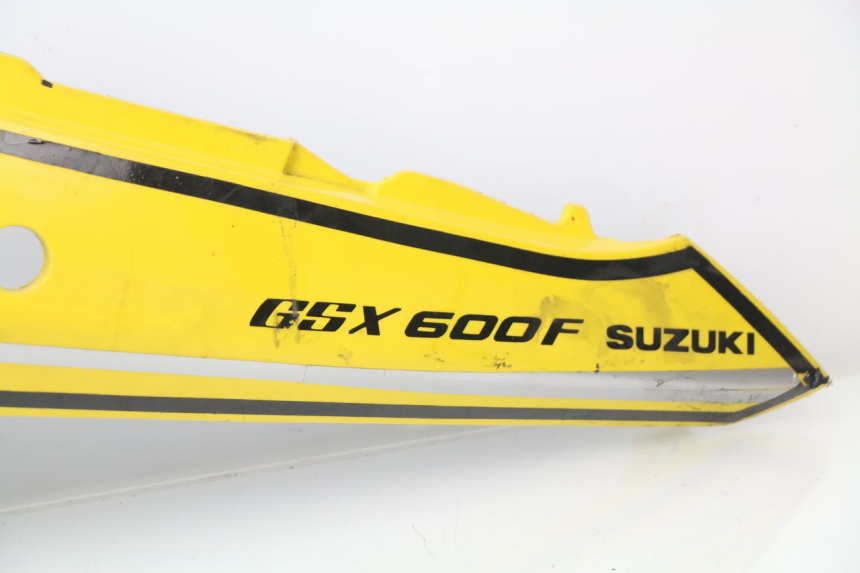 photo de REAR LEFT PANEL SUZUKI GSXF GSX F 600 (1988 - 1997) - Technical close-up