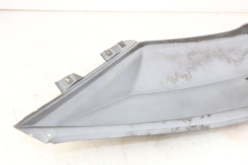 photo de LEFT REAR SIDE PANEL SYM GTS EFI 125 (2012 - 2016) - Product overview