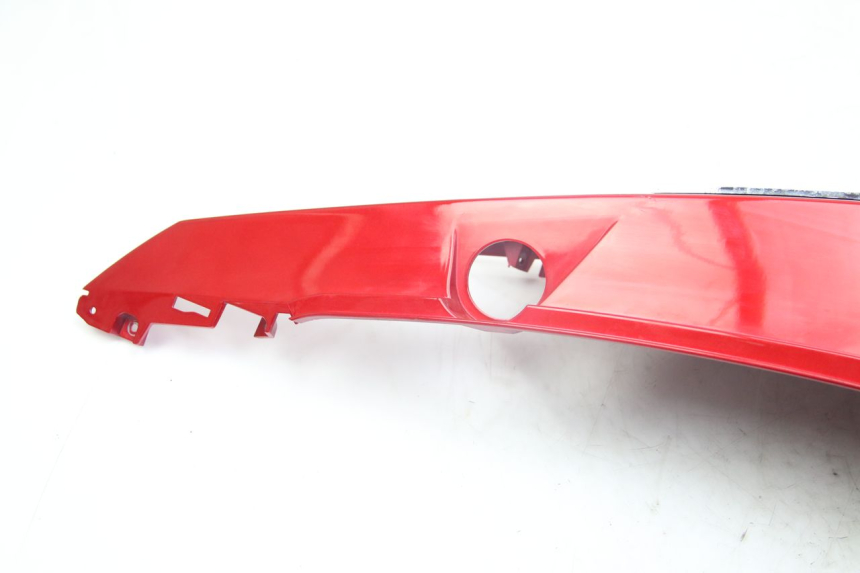 photo de LEFT REAR SIDE PANEL SYM JET 4 4T 50 (2018 - 2021) - Surface and material condition