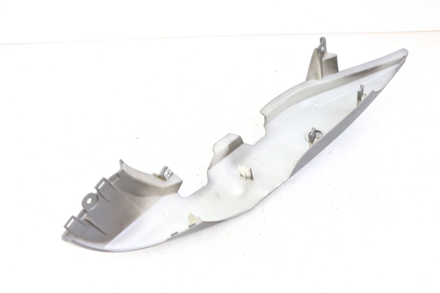 photo de REAR LEFT PANEL KIDEN KD125-G 125 (2018 - 2022) - Technical close-up