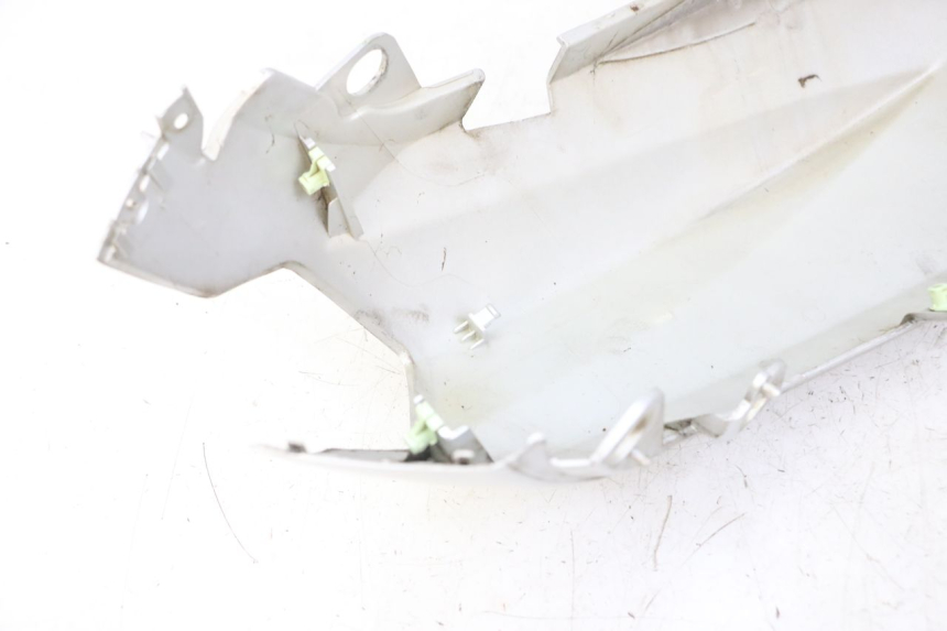 photo de REAR LEFT PANEL PEUGEOT KISBEE 2T 50 (2018 - 2022) - Zoom on usage condition