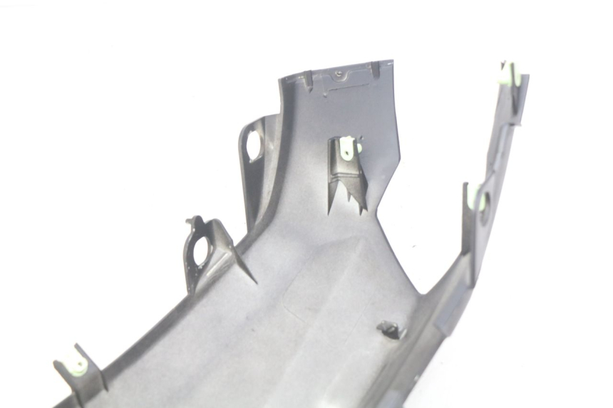 photo de LEFT REAR SIDE PEUGEOT KISBEE 4T 50 (2010 - 2017) - Zoom on usage condition