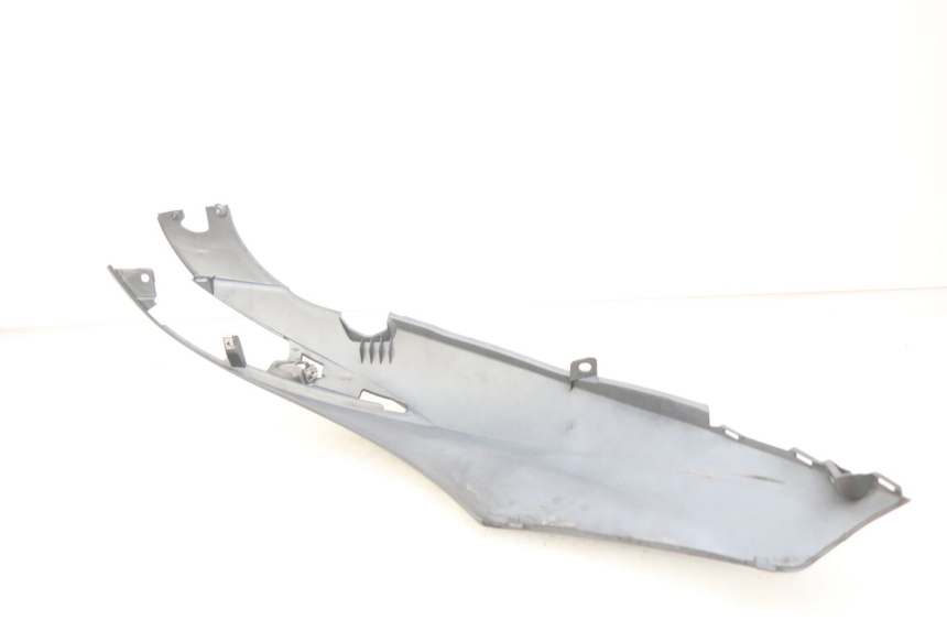 photo de LEFT REAR SIDE PANEL PIAGGIO LIBERTY IGET S 125 (2016 - 2020) - Alternative perspective