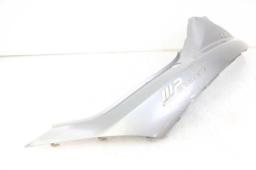 photo de REAR LEFT PANEL PIAGGIO MP3 LT 300 (2010 - 2016) - Surface and material condition