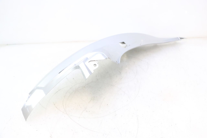 photo de REAR LEFT PANEL PIAGGIO MP3 LT 300 (2010 - 2016) - Fixing points details