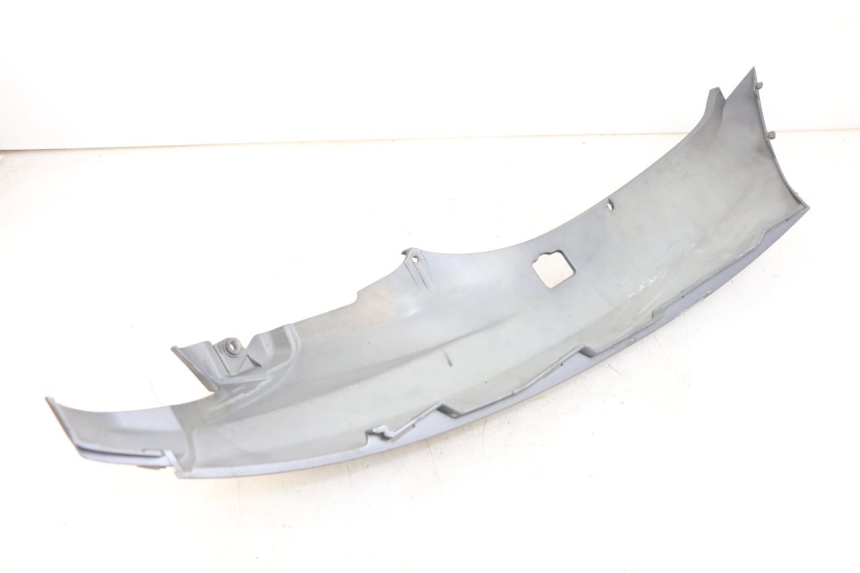 photo de REAR LEFT PANEL PIAGGIO MP3 500 (2011 - 2015) - Technical close-up
