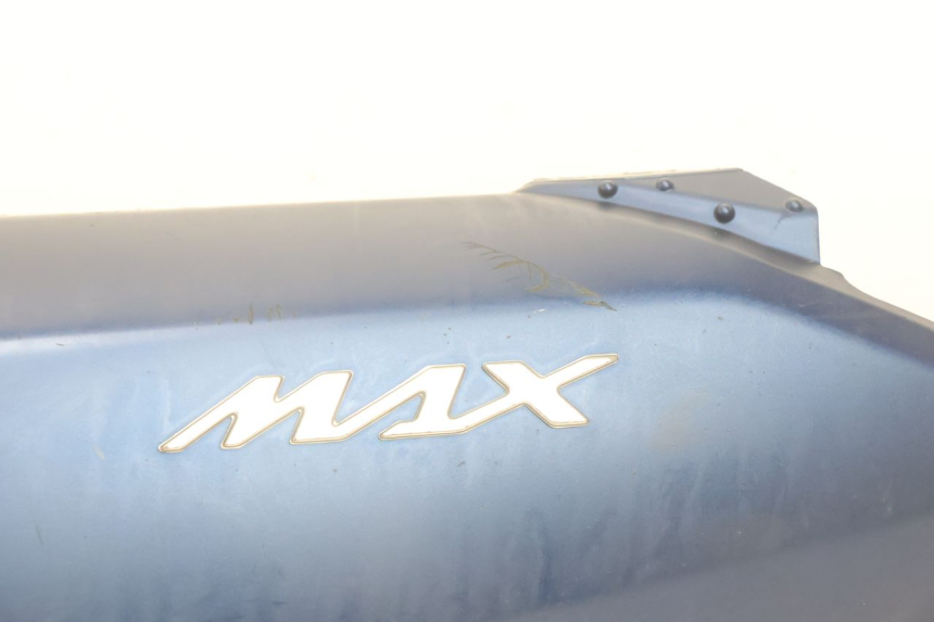 photo de REAR LEFT PANEL YAMAHA N-MAX NMAX 125 (2021 - 2024) - Technical close-up