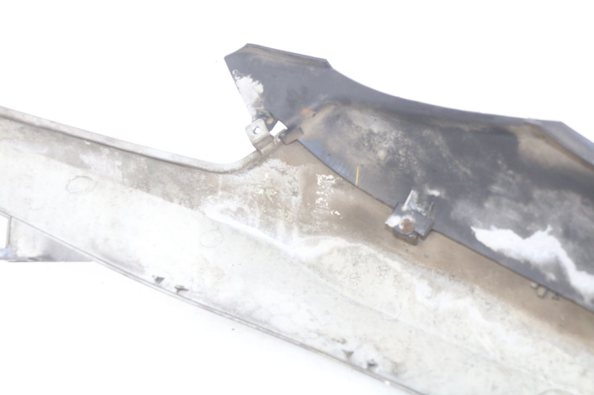 photo de LEFT REAR SIDE PANEL GILERA NEXUS 125 (2007 - 2009) - Alternative perspective