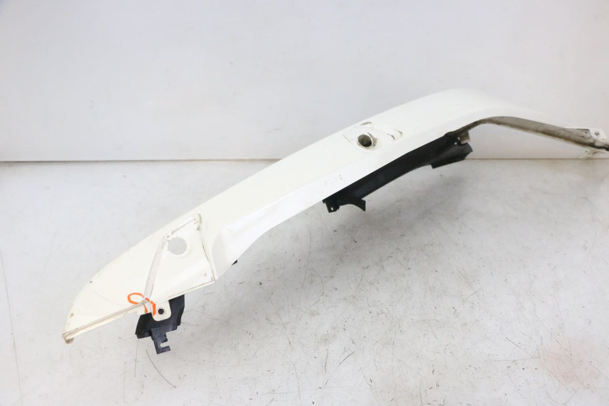 photo de LEFT REAR SIDE PANEL GILERA NEXUS 125 (2009 - 2013) - Checked used part