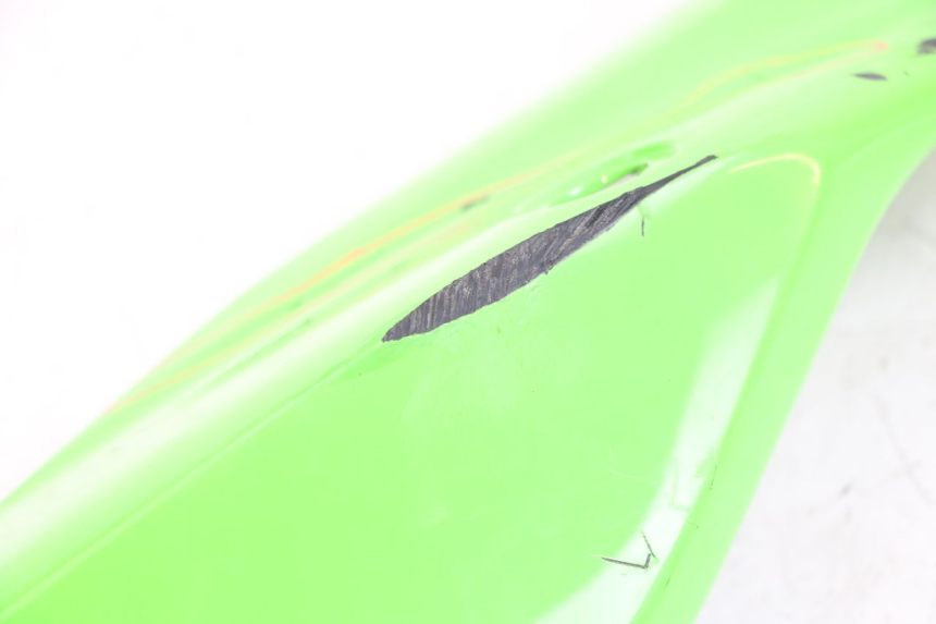 photo de REAR LEFT PANEL KAWASAKI NINJA 400 (2018 - 2023) - Fixing points details
