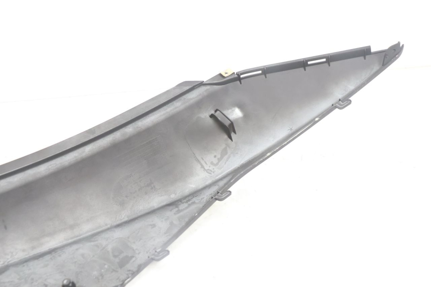 photo de REAR LEFT PANEL SYM ORBIT III 3 4T 50 (2021 - 2025) - Surface and material condition