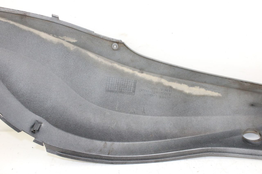 photo de LEFT REAR SIDE PANEL HONDA PES PS I 125 (2006 - 2012) - Surface and material condition