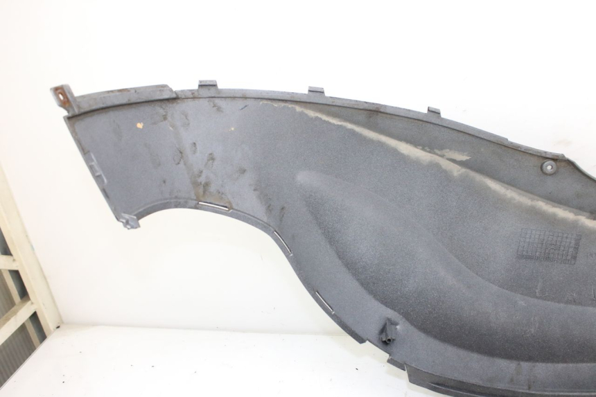 photo de LEFT REAR SIDE PANEL HONDA PES PS I 125 (2006 - 2012) - Checked used part