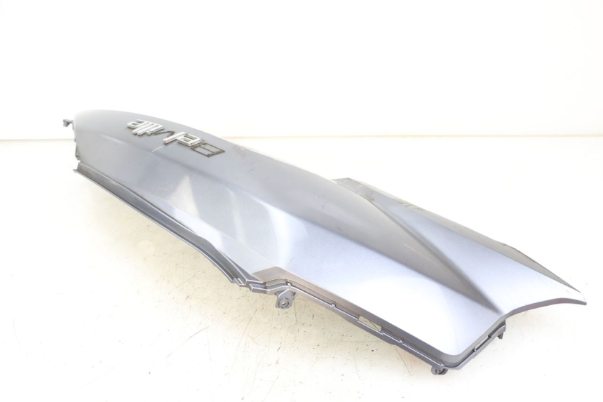 photo de REAR LEFT PANEL PEUGEOT BELVILLE 125 (2017 - 2021) - Surface and material condition