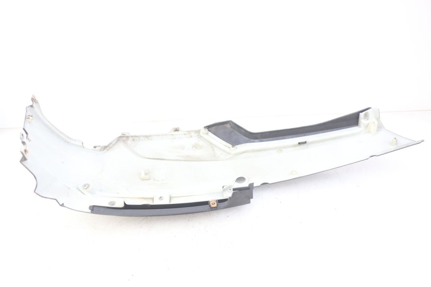 photo de LEFT REAR SIDE PANEL RED ELECTRIC RED E PRO 1 (2017 - 2019) - Zoom on usage condition