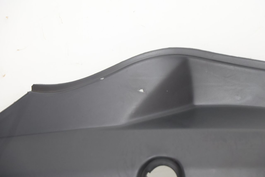 photo de REAR LEFT PANEL TNT MOTOR ROMA 12' 2T 50 (2007 - 2018) - Product overview