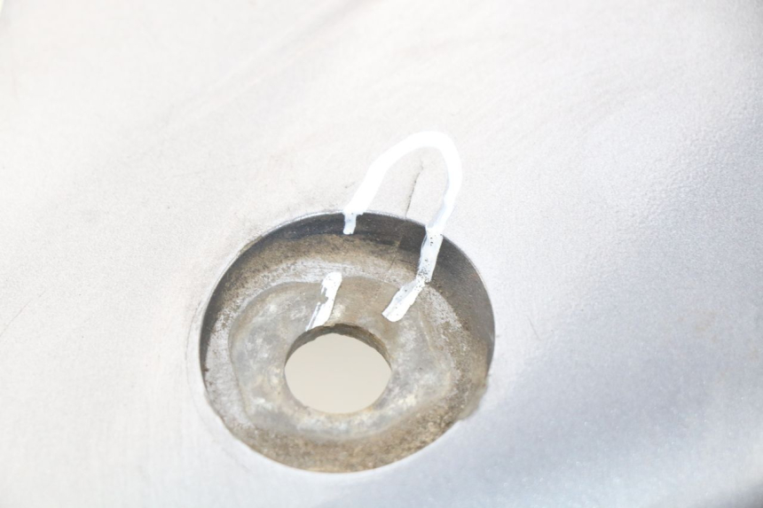 photo de REAR LEFT PANEL DAELIM S2 125 (2006 - 2007) - Additional view of the item