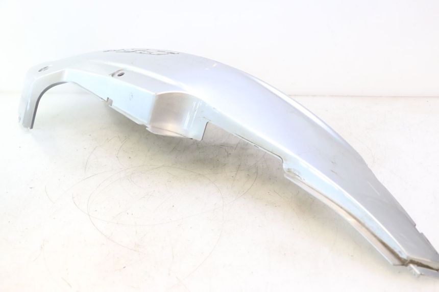 photo de REAR LEFT PANEL DAELIM S2 125 (2006 - 2007) - Additional view of the item
