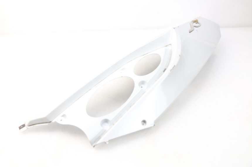 photo de LEFT REAR SIDE PANEL DAELIM S3 125 (2010 - 2017) - Markings and original references