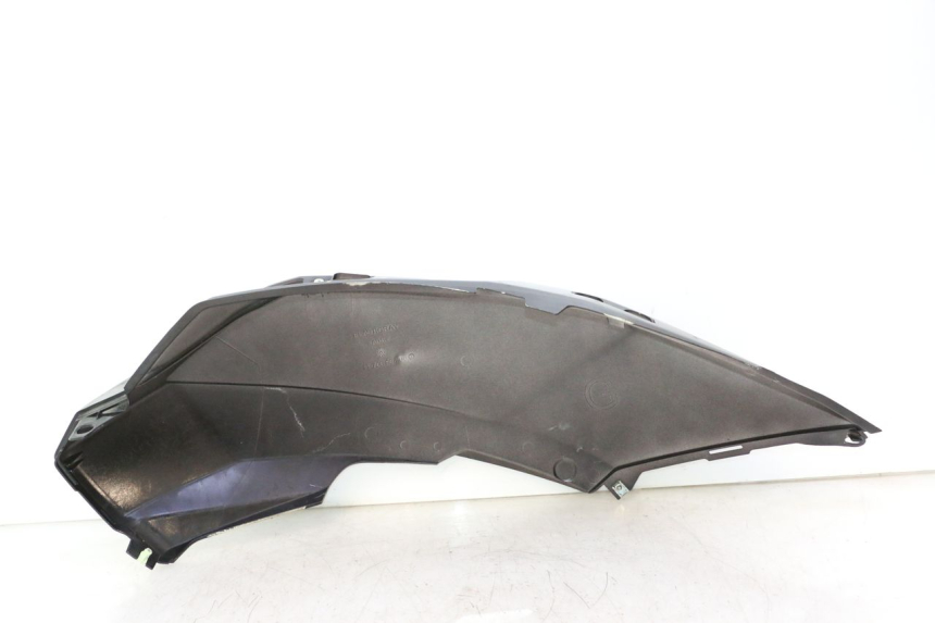 photo de REAR LEFT PANEL PEUGEOT SATELIS 125 (2006 - 2009) - Distinctive features