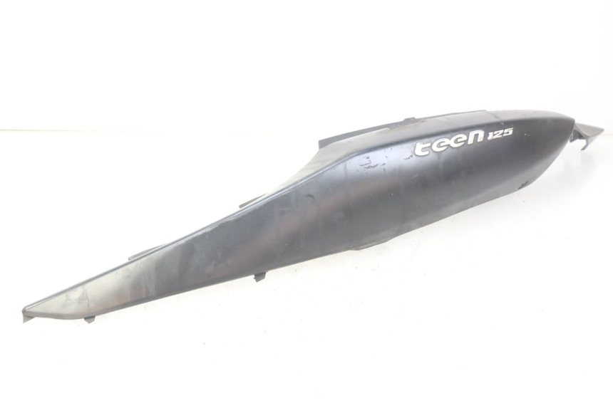 photo de LEFT REAR SIDE PANEL SUZUKI SIXTEEN 125 (2008 - 2010) - Component detail