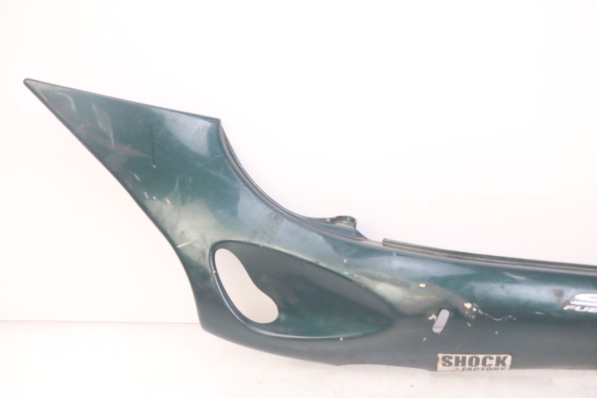 photo de LEFT REAR SIDE PANEL TRIUMPH SPRINT ST 955 (1999 - 2001) - Component zoom