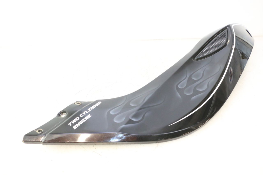 photo de REAR LEFT PANEL CAN-AM SPYDER RS 1000 (2008 - 2012) - Spare part profile view