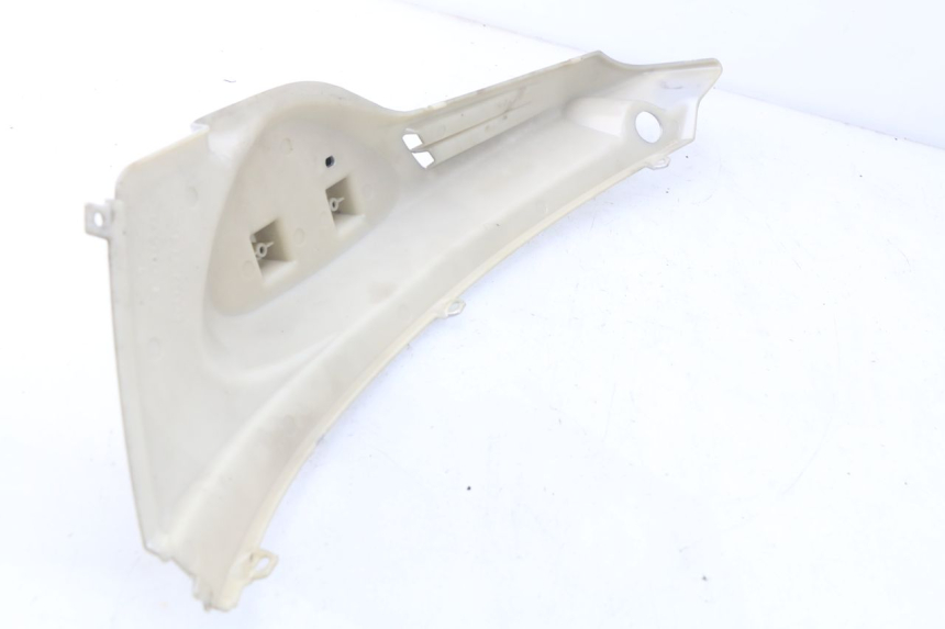 photo de LEFT REAR SIDE PANEL MBK STUNT NAKED 50 (2004 - 2018) - Product overview