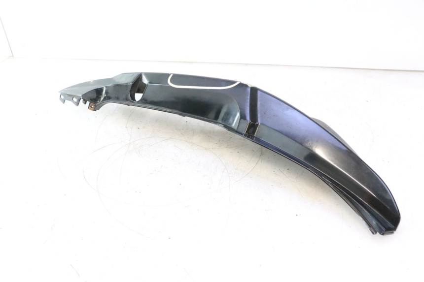 photo de REAR LEFT PANEL KYMCO SUPER 8 2T 50 (2007 - 2013) - Fixing points details