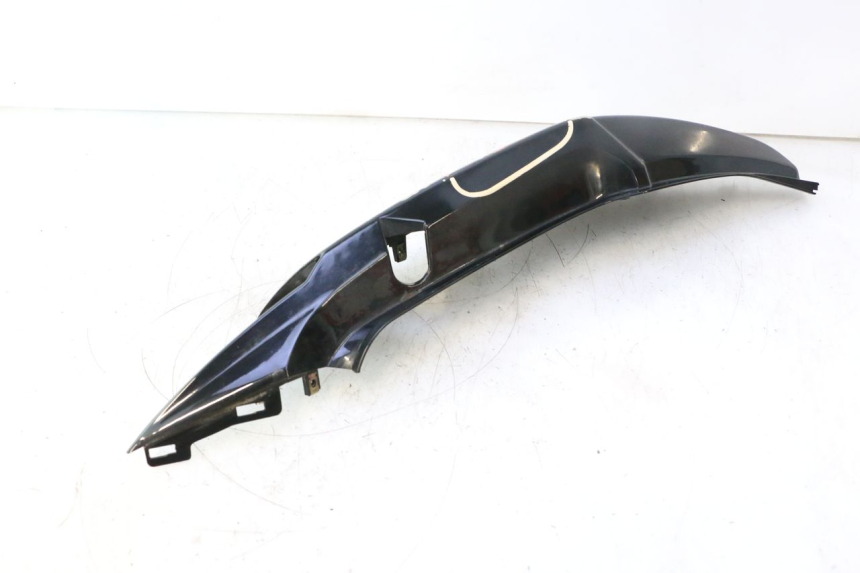 photo de REAR LEFT PANEL KYMCO SUPER 8 2T 50 (2007 - 2013) - Surface and material condition