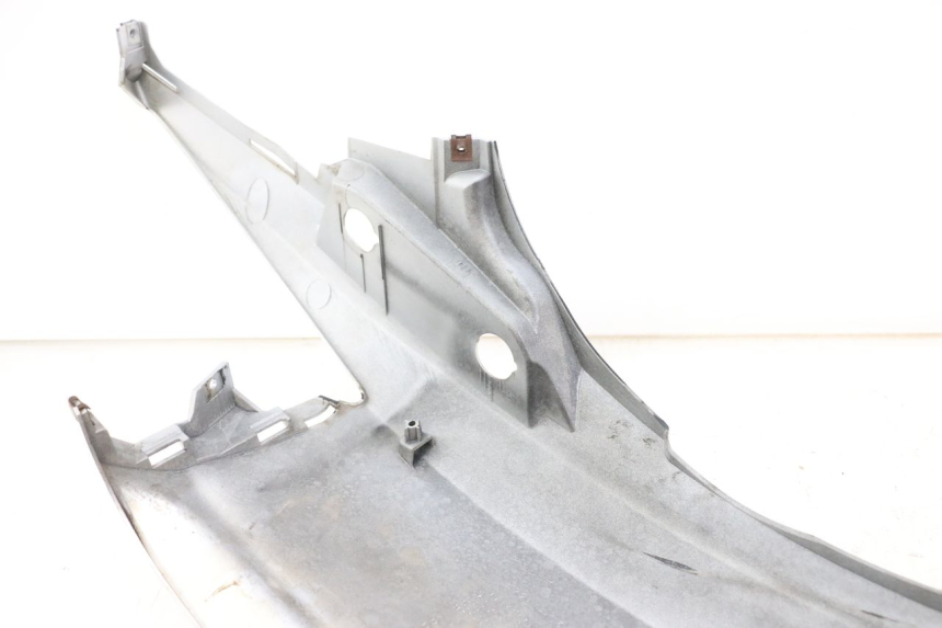 photo de REAR LEFT PANEL SUZUKI BURGMAN 125 (2007 - 2014) - Component detail