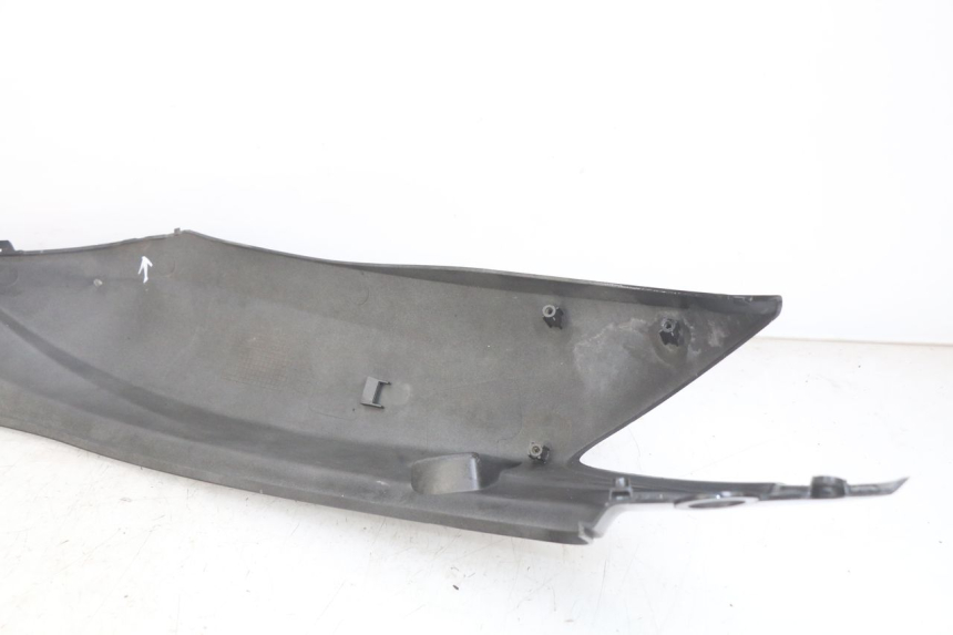 photo de LEFT REAR SIDE PANEL SYM SYMPHONY 125 (2009 - 2015) - Component detail