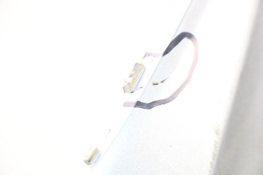 photo de REAR LEFT PANEL SYM SYMPHONY 50 (2009 - 2015) - Technical close-up