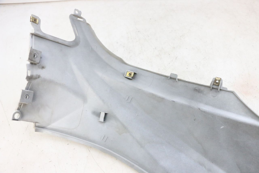 photo de REAR LEFT PANEL PEUGEOT TWEET PRO EFI 4T 50 (2021 - 2022) - Product overview