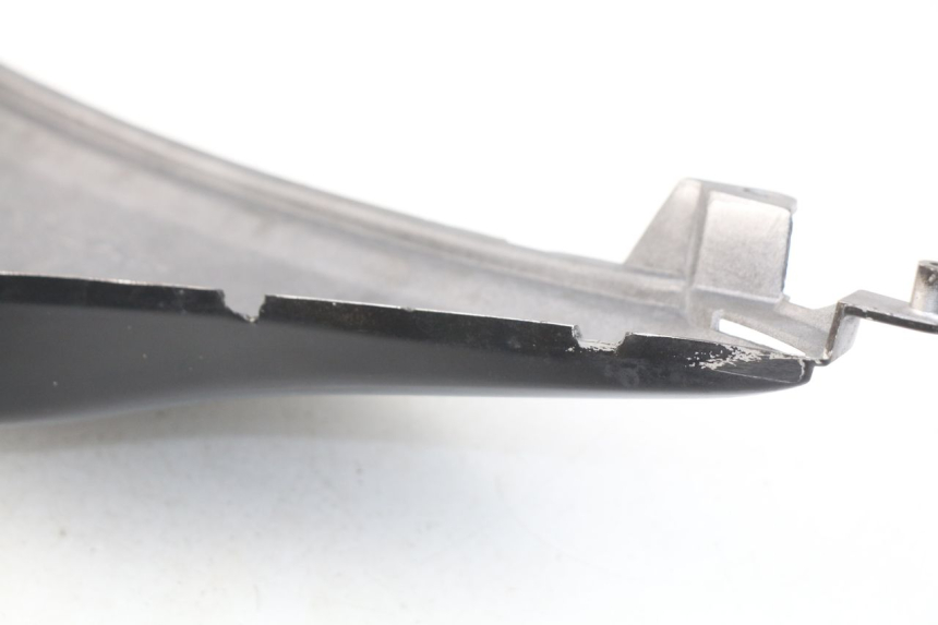 photo de REAR LEFT PANEL SUZUKI UC EPICURO 125 (1999 - 2003) - Component detail
