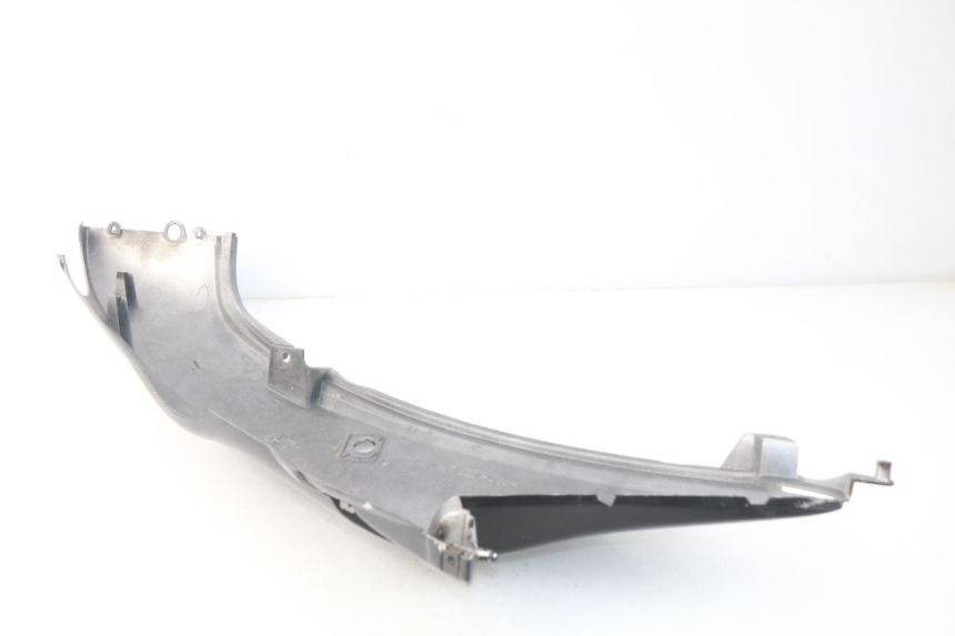 photo de REAR LEFT PANEL SUZUKI UC EPICURO 125 (1999 - 2003) - Product overview