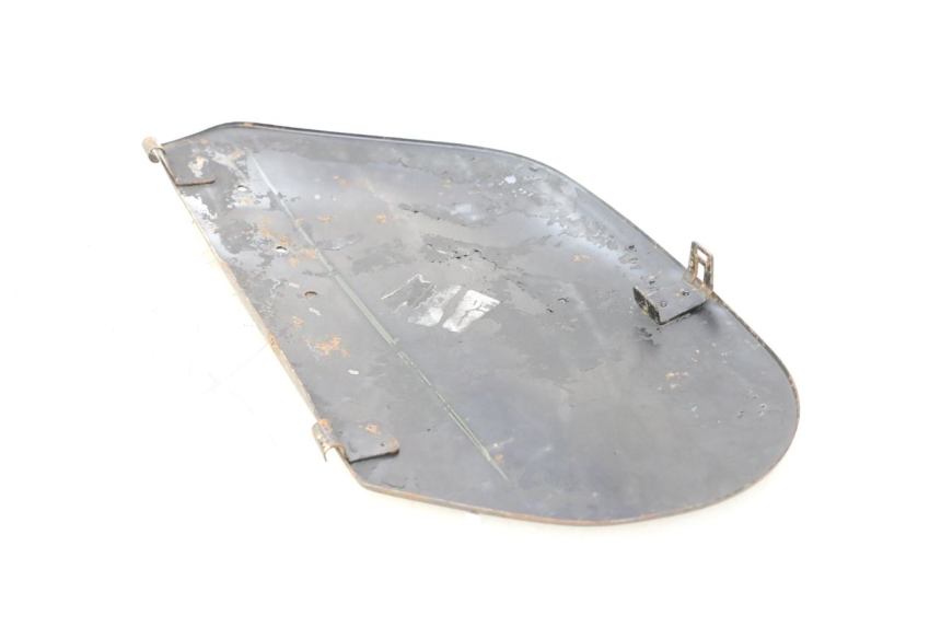 photo de REAR LEFT PANEL PIAGGIO VESPA PK FL 2T 50 (1990 - 1996) - Technical close-up