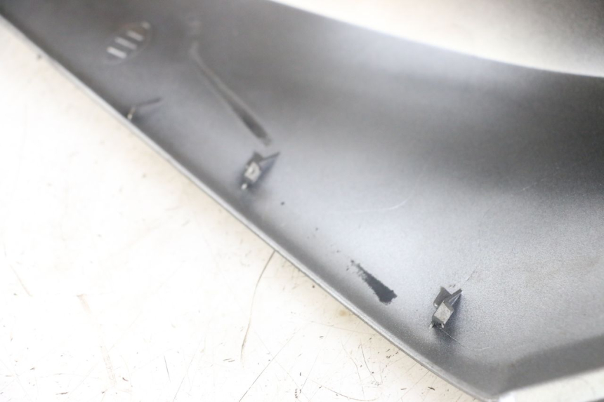 photo de LEFT REAR SIDE PANEL YAMAHA XMAX X-MAX ABS 125 (2017 - 2020) - Component detail