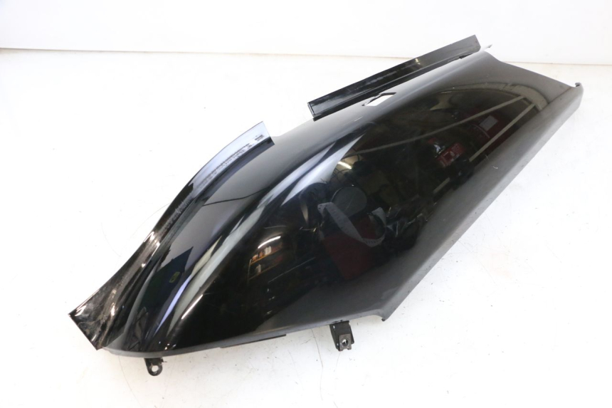 photo de LEFT REAR SIDE PANEL YAMAHA XMAX X-MAX 125 (2006 - 2009) - Markings and original references