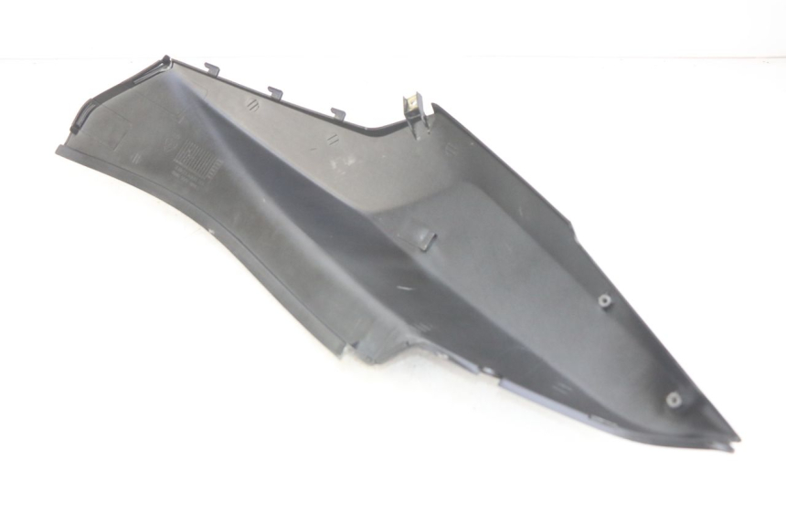 photo de LEFT REAR SIDE PANEL SYM X-PRO 4T 50 (2014 - 2021) - Technical close-up